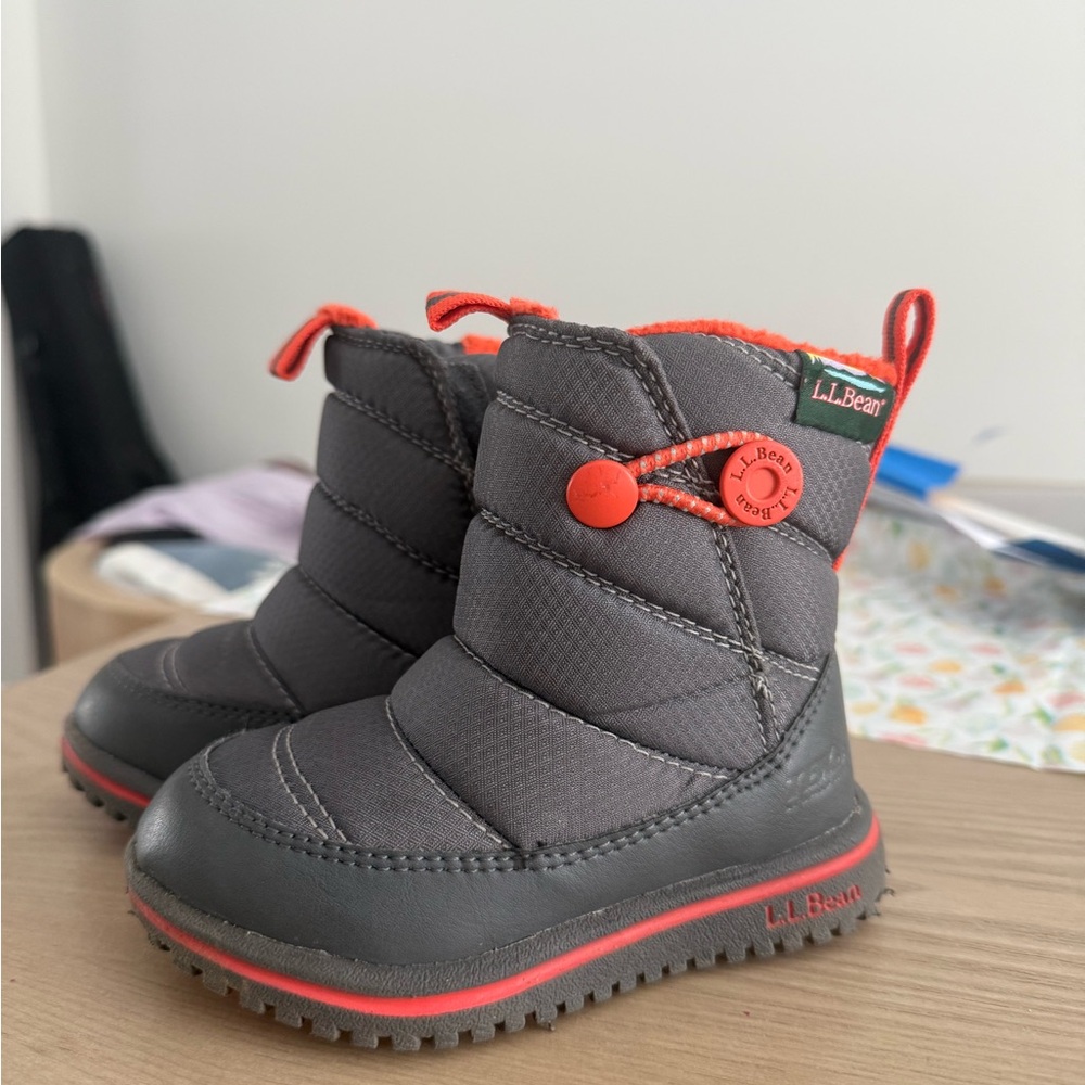 L.L. Bean Kids Charcoal and Red Snow Boots